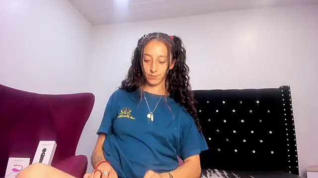Valeria_Gate Chat XXX live