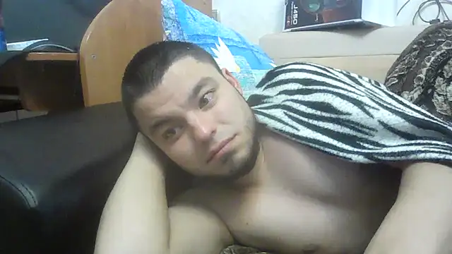Yashax Chat XXX in diretta