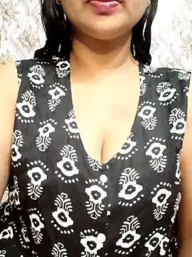Sweety4u97 Webcam Show