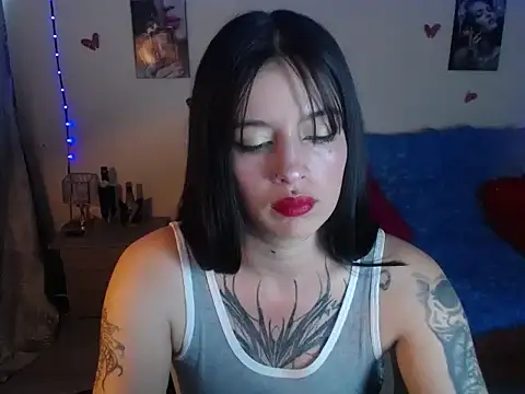 Živý XXX chat Lucia_evans22