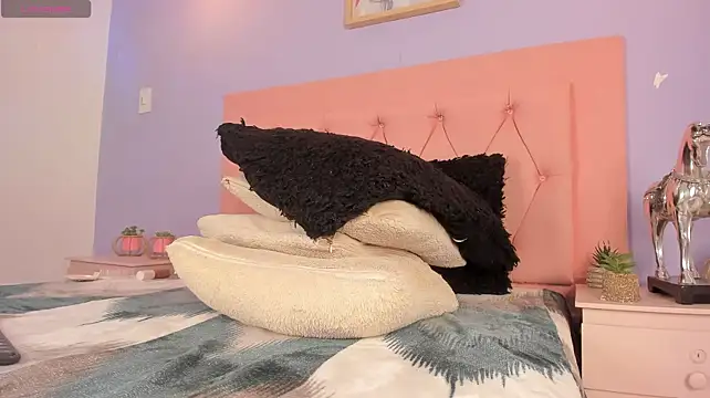 naomy_gyal_ 라이브 XXX 채팅