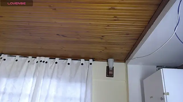 AyameFoxy's Live XXX Chat