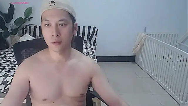 yichen008 Adlı Modelin Canlı XXX Sohbeti
