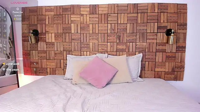 madydoll_'s Live XXX Chat