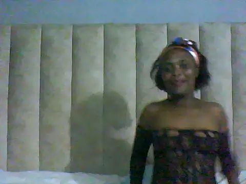 KinkyluuX's Live XXX Chat