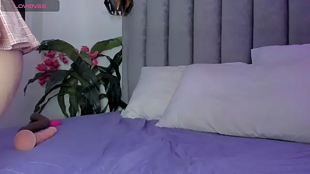 Bella18__ Live XXX Chat