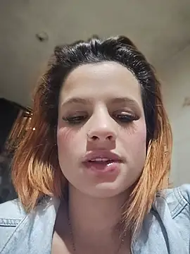 Chat XXX en directo de Cataleya_16