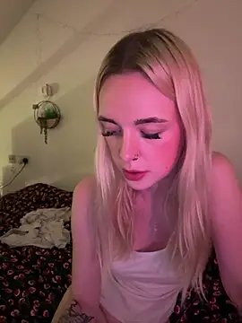 Lolabunnyblondie's Webcam Show