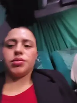 Luna_Rose1 现场XXX聊天