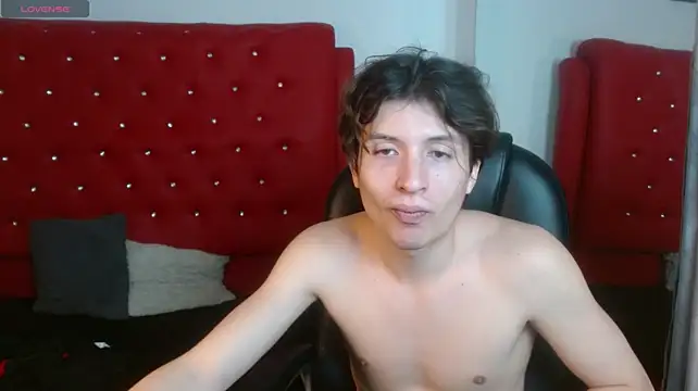 Chat XXX en directo de Marcoviolet