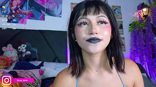 Zaradavis Live XXX Chat