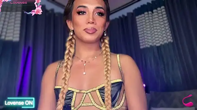 Chat +18 de Islamorena143 ao vivo