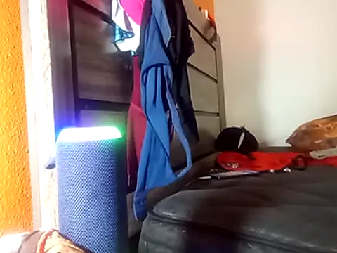 CrimsonQueen69's Live XXX Chat