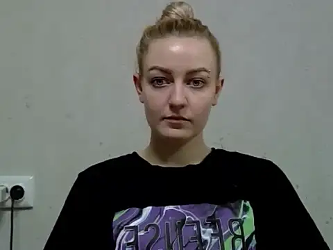 Chat +18 de KelGrov2 ao vivo