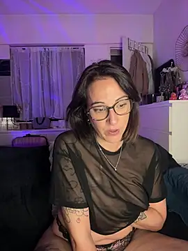 MarahDesbois' Live XXX Chat