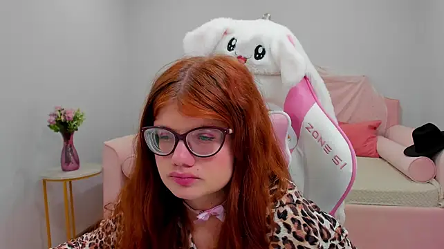 ChloeHalses 라이브 XXX 채팅