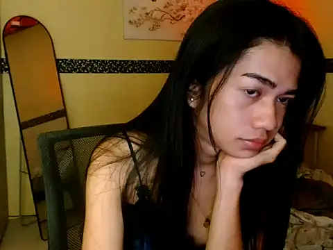 צ'אט XXX בשידור חי של EnviousMaddie