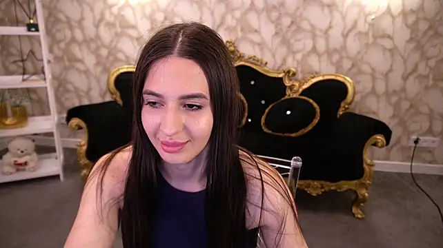 AlesiaDessmond Adlı Modelin Canlı XXX Sohbeti