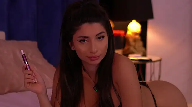 Chat +18 de ChloeSin ao vivo