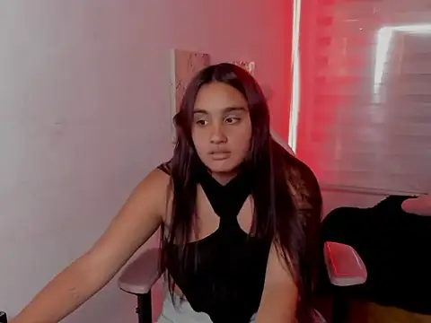 Kir_ely's Live XXX Chat