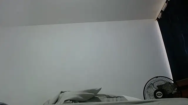 nicolle_milf1978's Live XXX Chat