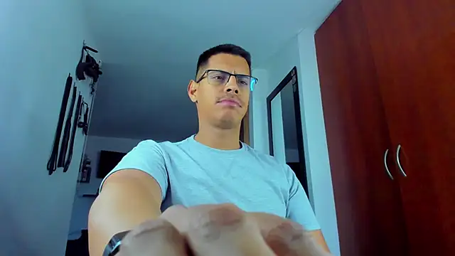 צ'אט XXX בשידור חי של _John_Boy_