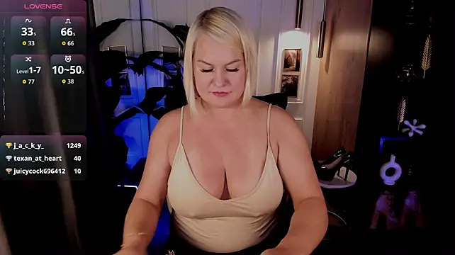 Živý XXX chat YolandaKiss