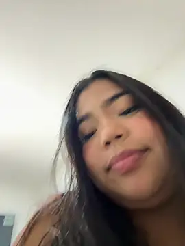 צ'אט XXX בשידור חי של emily_morgam