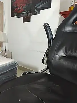 XXX chat uživo modela _Shirley_