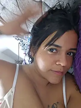 Czat XXX na żywo – Yireth_Sexi