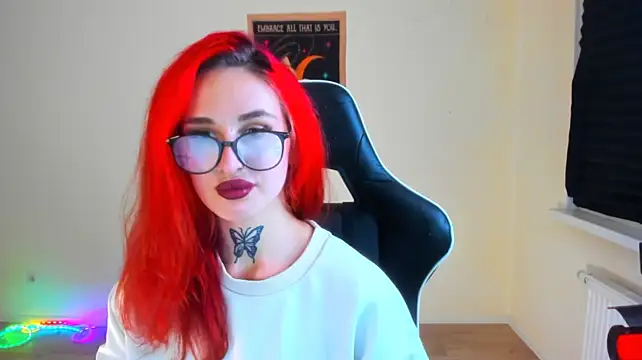 your_tora's Live XXX Chat