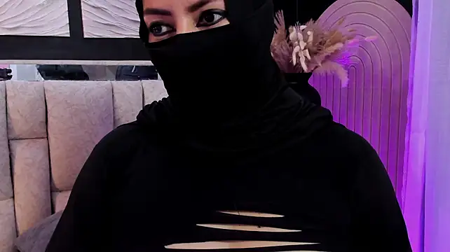 Qamar_Khalifa Live XXX Chat