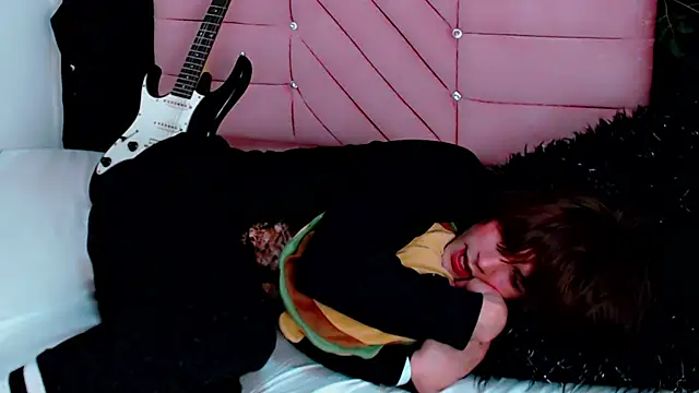 oli_dusk 即時 XXX 聊天