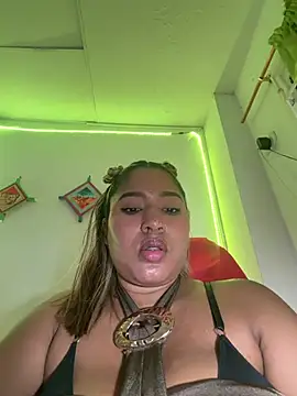 Онлайн чат XXX morena_2026pink