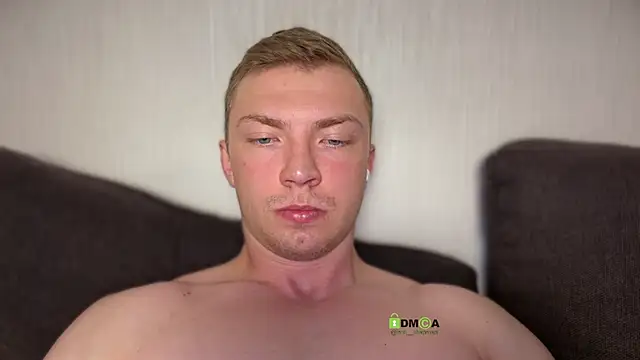 iron__chap Live XXX Chat