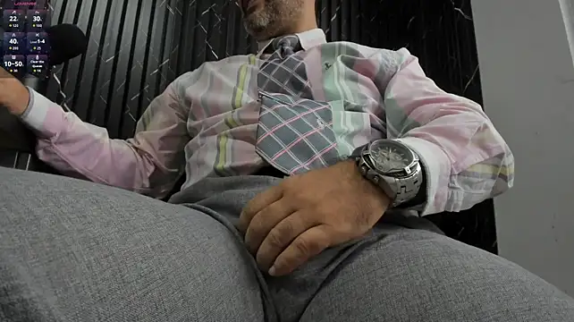 Max_QuintanaDaddy 网络视讯表演