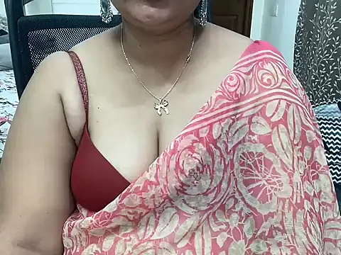 Mithureddy02 Adlı Modelin Canlı XXX Sohbeti