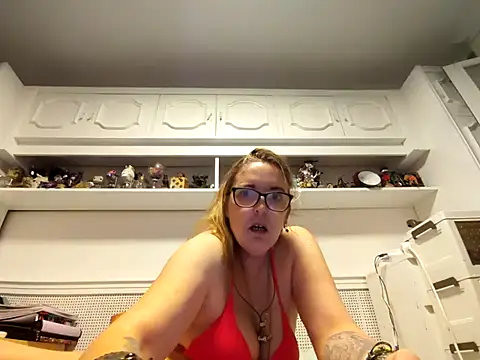 צ'אט XXX בשידור חי של Alexia69812