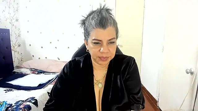 vikyadams Webcam show