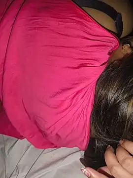 BuxomCutie Chat XXX in diretta