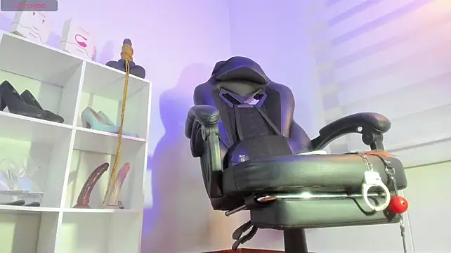 Misscharlottejolie1 webcam show