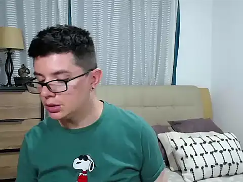 BlackFoXXX69's Live XXX Chat