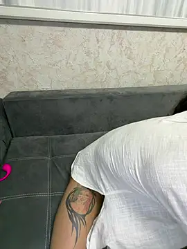Lovleymili's Webcam Show