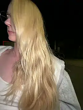 LinaLeana Webcam-Show
