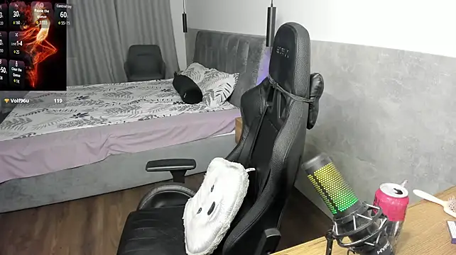 Chat +18 de 2_Moody ao vivo