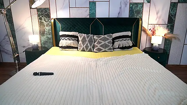 IsabelleDiorr – Naživo XXX chat