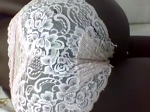 Sassysirenn's Live XXX Chat