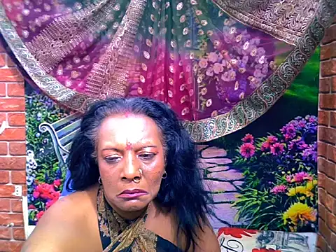 IndianAce1 Live XXX-Chat