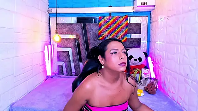 EmmyTorner live XXX chat