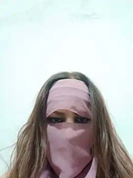 Salma_dalouaa – Kamerová šou